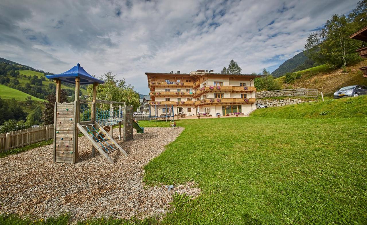 Johanneshof - Dein Mountain Wohlfuehlhotel Saalbach-Hinterglemm Luaran gambar